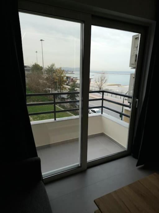 Patras Blue Sea And Sky Deluxe Apartment ภายนอก รูปภาพ
